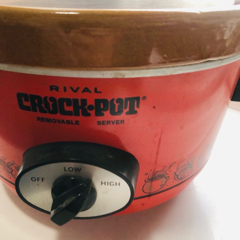 Crock-Pot Red Slow Cooker - Picture 6 of 7
